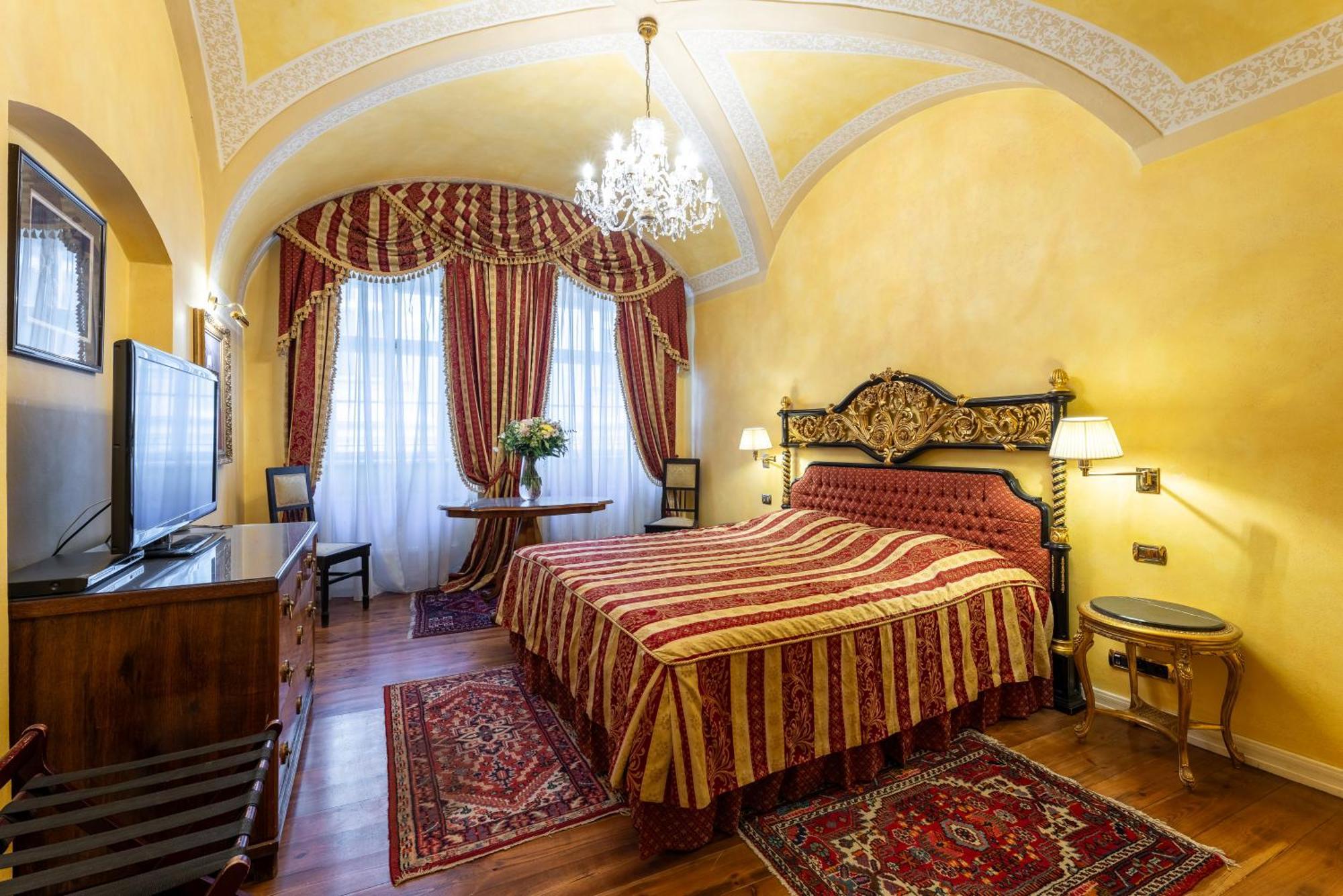 Nosticova Heritage Aparthotel Prague